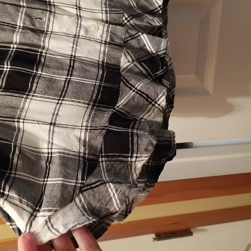Button down blouse - Picture 2 of 4